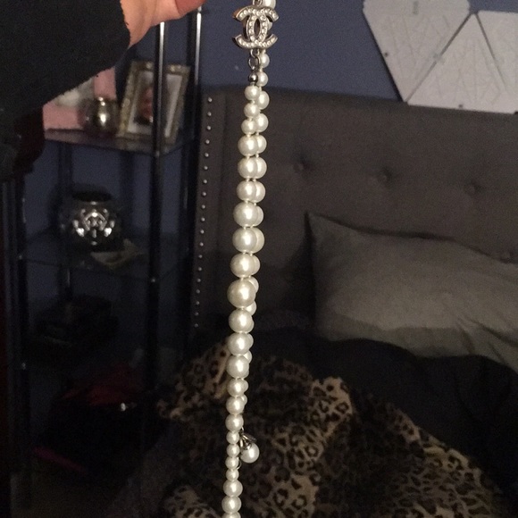 COPY - Chanel pearl beaded necklace with crystals - Picture 5 of 5